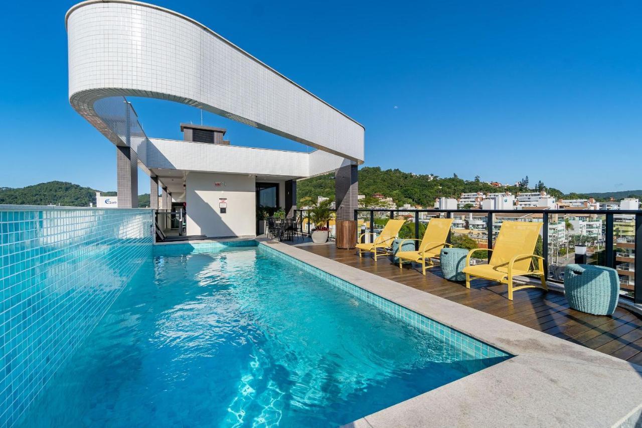 AION suítes 204 - Compacto e luxuoso Loft - Rooftop com piscina e academia - À poucos passos da praia Bombinhas Exterior foto